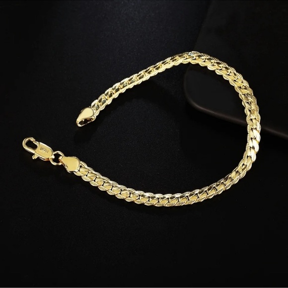 NEW “8”, INCHES SNAKE 18K GOLD BRACELET - Picture 6 of 6